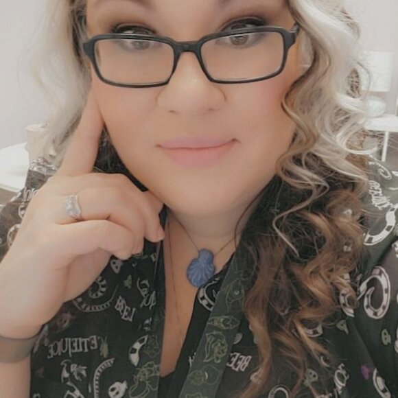 Meet your Posher, Mandie! - Picture 13 of 16